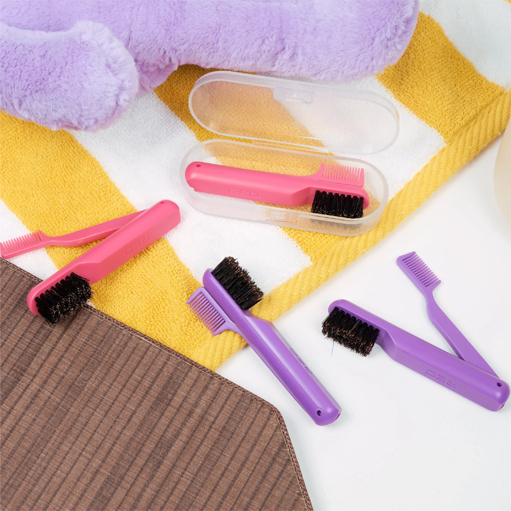 RED by KISS 2-in-1 Foldable Comb & Edge Brush w/ Travel Case - Image 12
